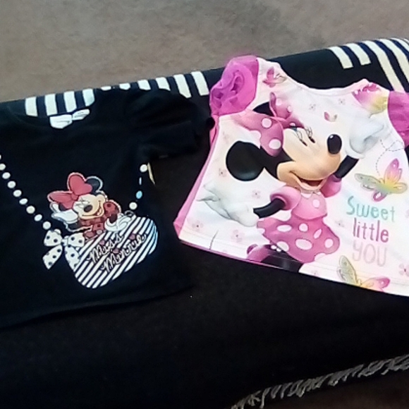 Minnie Mouse tops